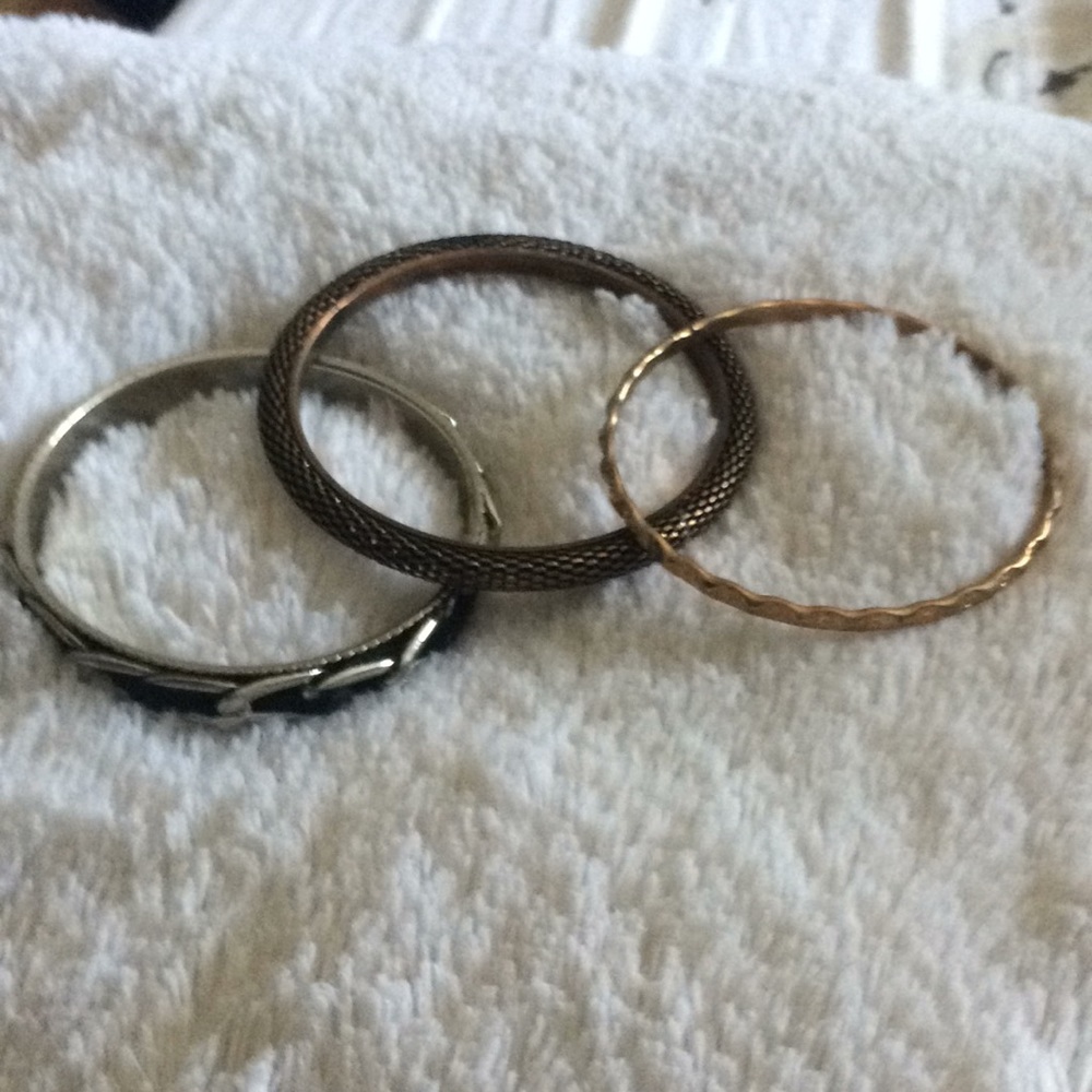 3 bracelets